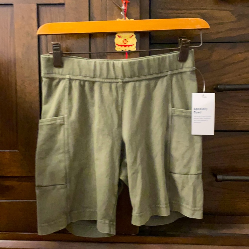 Old Navy cotton bike shorts